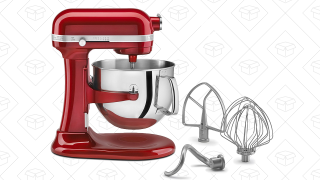 Take $70 Off KitchenAid's Spacious 7 Qt. Mixer, Today Only